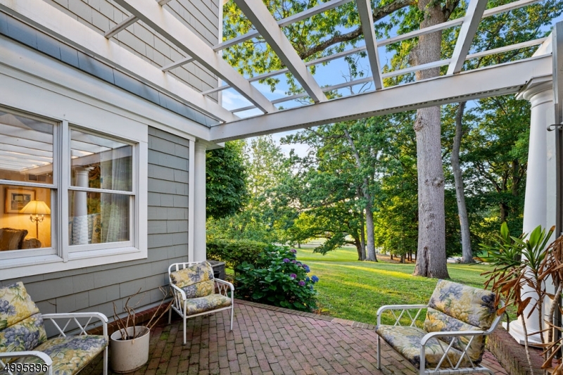 Woodcrest - Residential