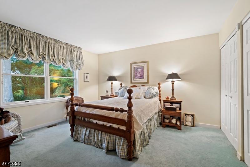 Woodcrest - Residential