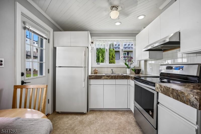 Lake Hiawatha - Residential