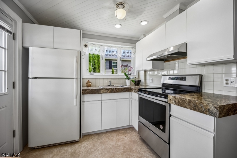 Lake Hiawatha - Residential