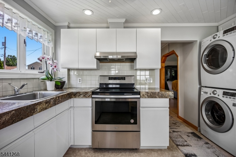 Lake Hiawatha - Residential