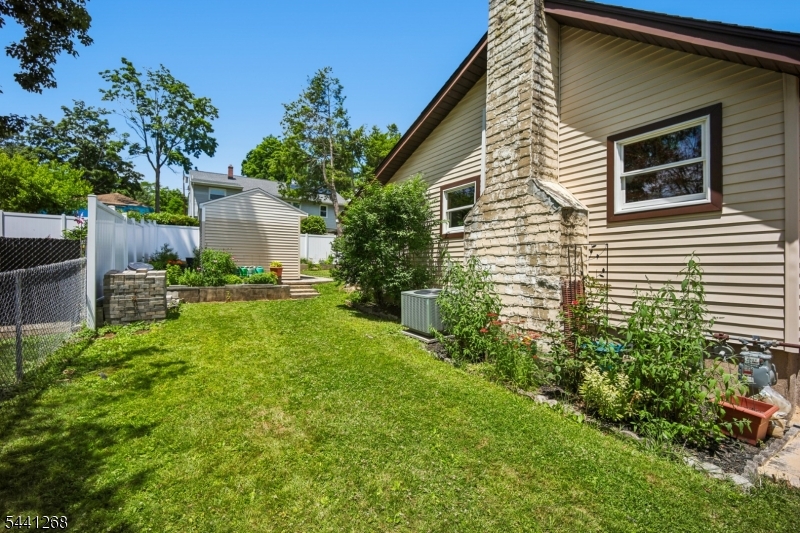 Lake Hiawatha - Residential