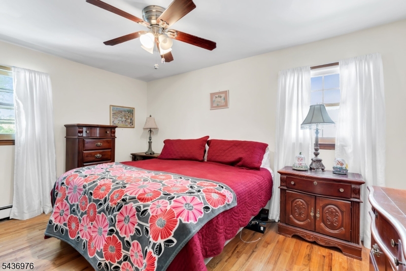 WHITE MEADOW LAKE - Residential