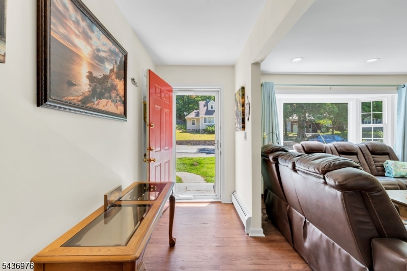 WHITE MEADOW LAKE - Residential