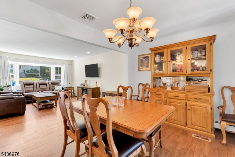 WHITE MEADOW LAKE - Residential