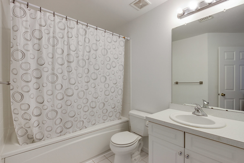 Glenmont Commons - Residential Lease