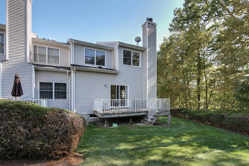 Glenmont Commons - Residential Lease