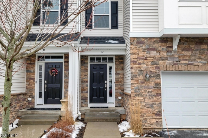 The Collection / Morristown - Residential Lease