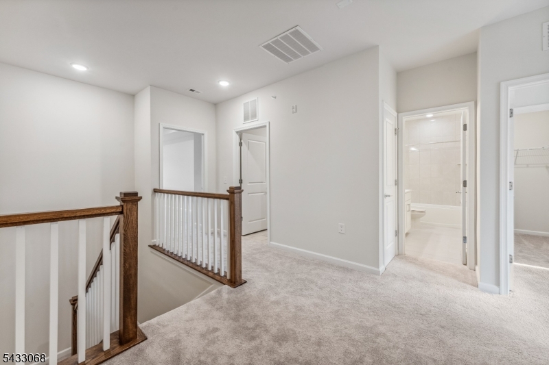 Somerville Station - Residential Lease