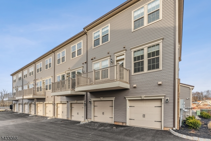 Somerville Station - Residential Lease