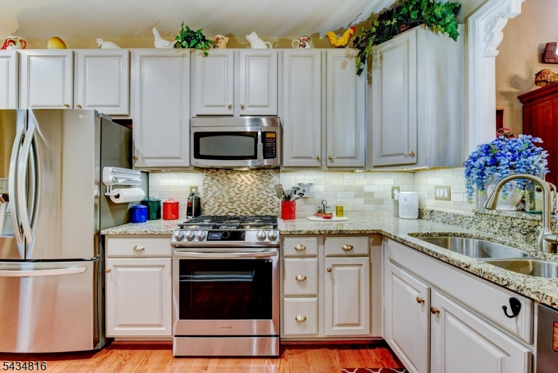 Hearthstone of Hillsborough - Residential