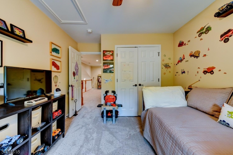 Hearthstone of Hillsborough - Residential