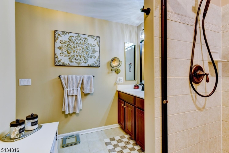 Hearthstone of Hillsborough - Residential