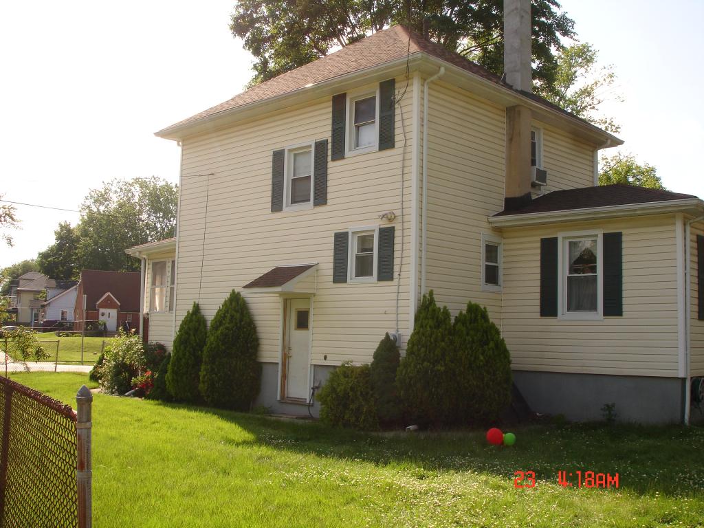 Memorial Field - Residential