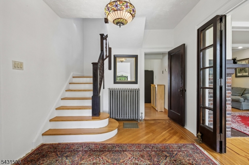 TUXEDO PARK - Residential
