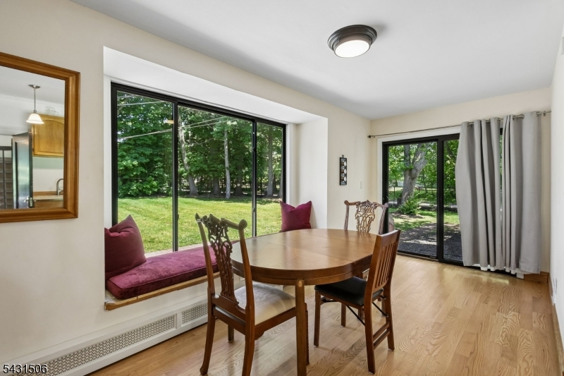 TUXEDO PARK - Residential