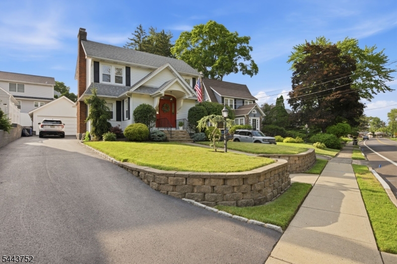 Center Of Town - Residential