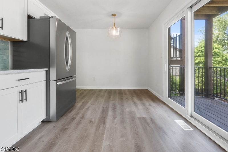 Condo - Residential