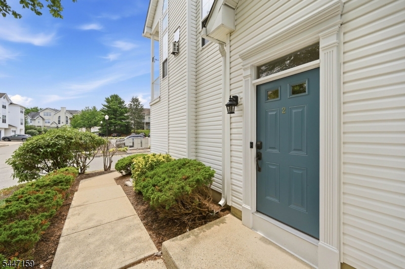Rose Arbor - Residential