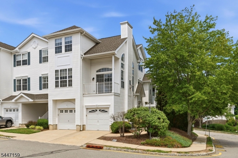 Rose Arbor - Residential