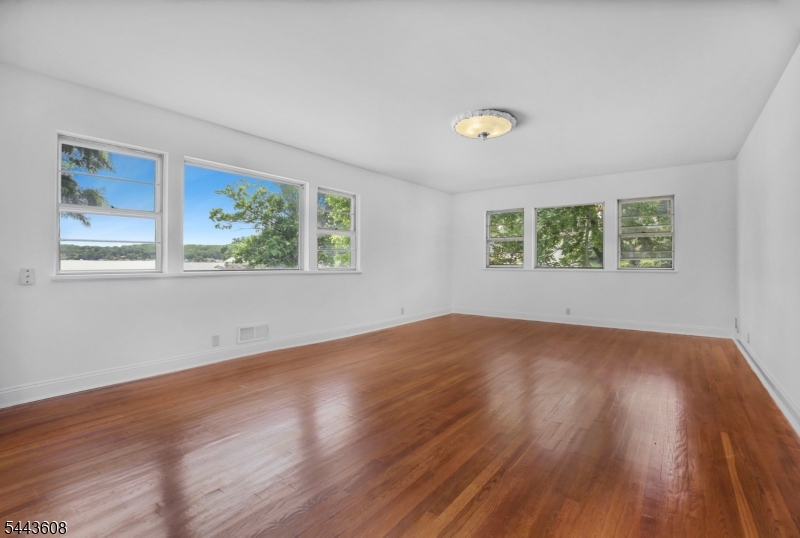 Lake Hopatcong - Davis Cove - Residential