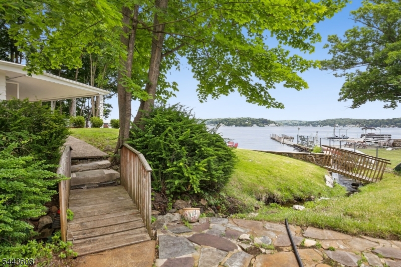 Lake Hopatcong - Davis Cove - Residential