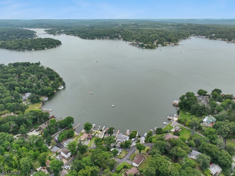 Lake Hopatcong - Davis Cove - Residential