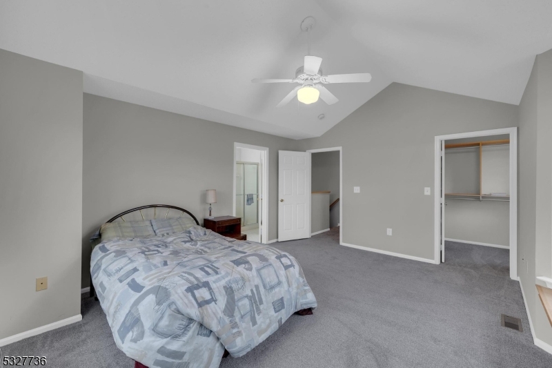 Rose Arbor - Residential
