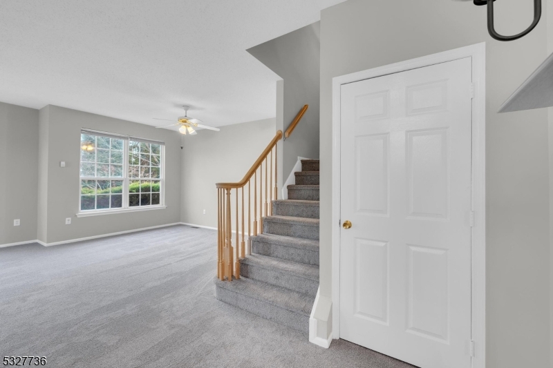 Rose Arbor - Residential