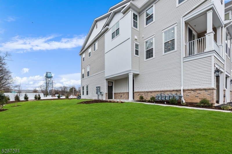 Crossing at Dunellen - Residential