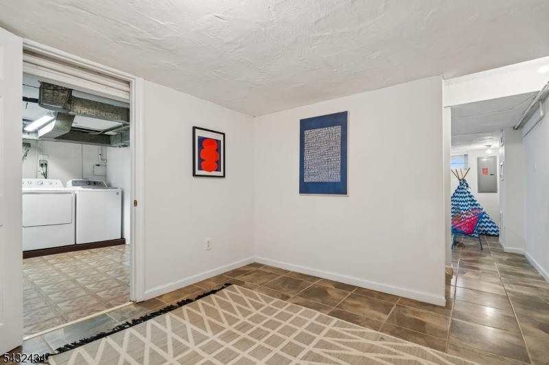 Oakview - Residential