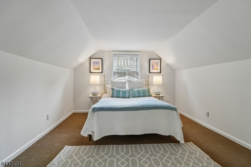 Oakview - Residential
