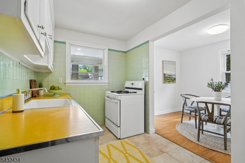 Oakview - Residential