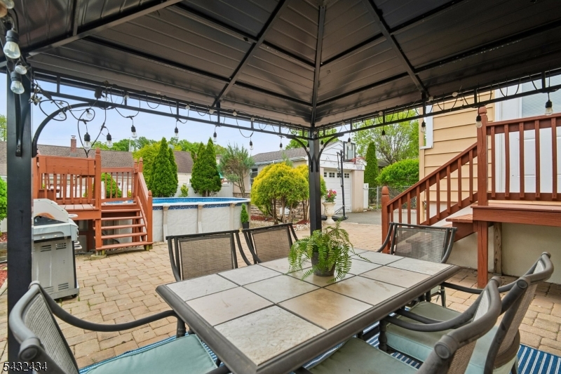 Oakview - Residential