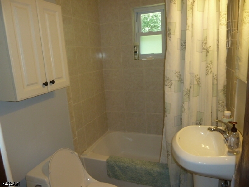 Hewitt - Residential Lease