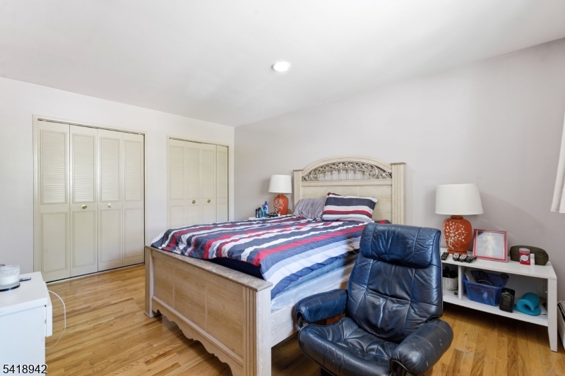 Carriage House - Residential
