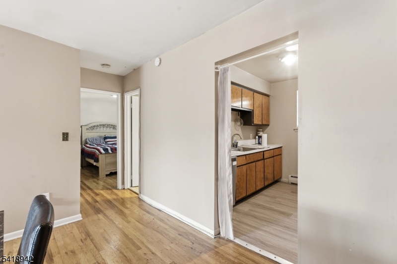 Carriage House - Residential