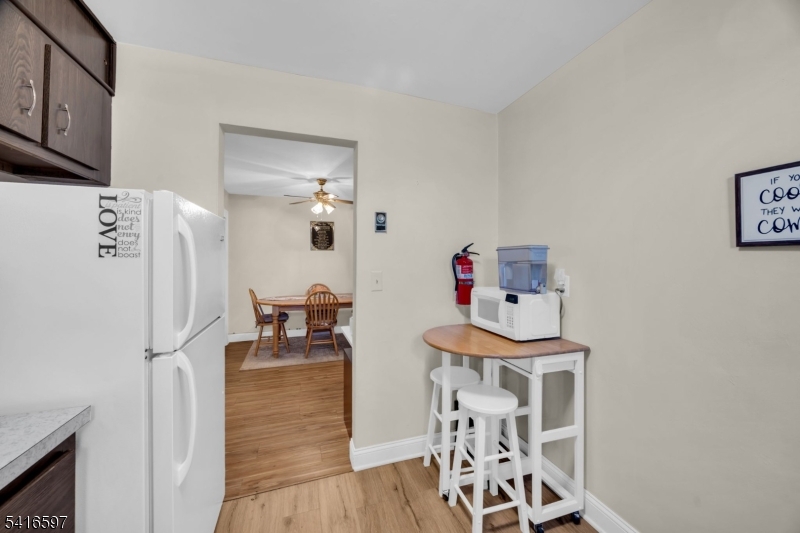 Florence Manor - Residential