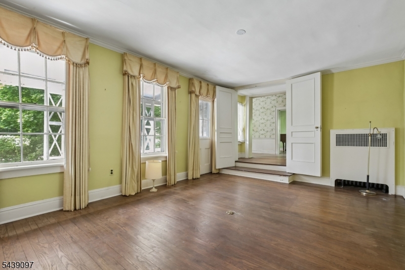 New Vernon - Residential