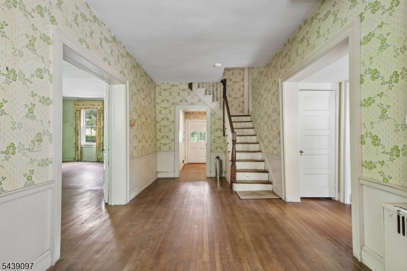 New Vernon - Residential