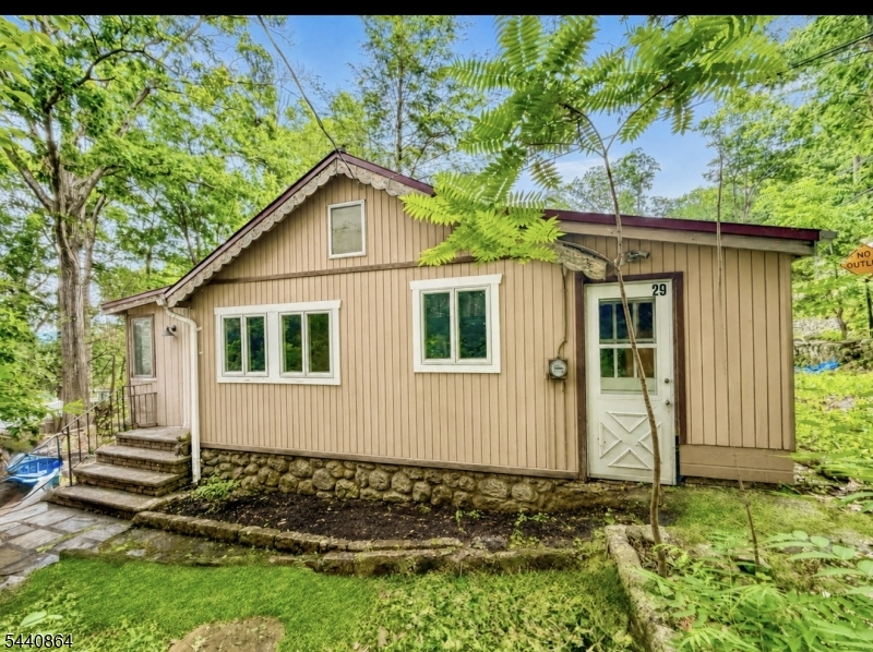 OAK RIDGE - Residential