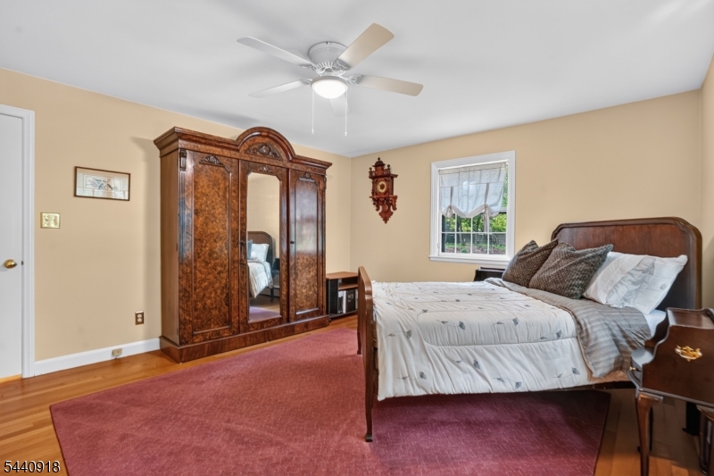 Sleepy Hollow - Residential