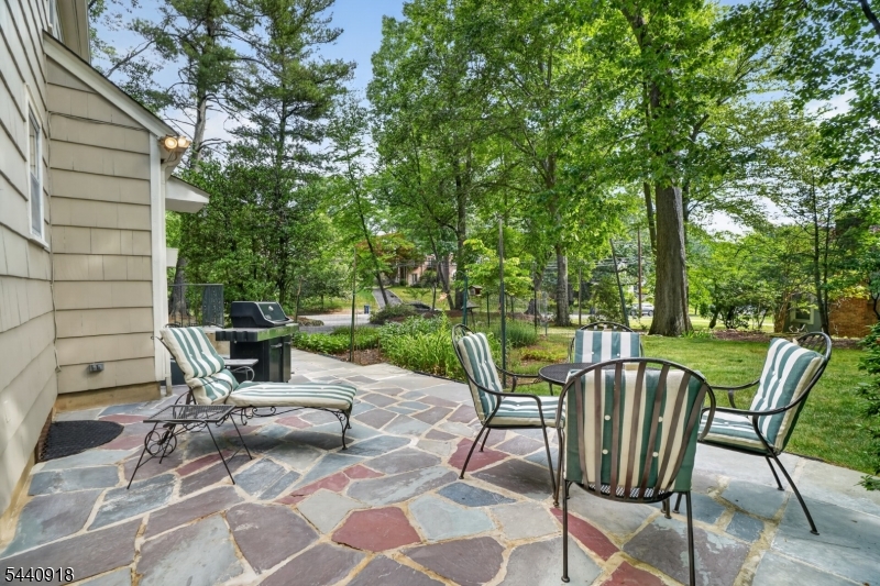 Sleepy Hollow - Residential