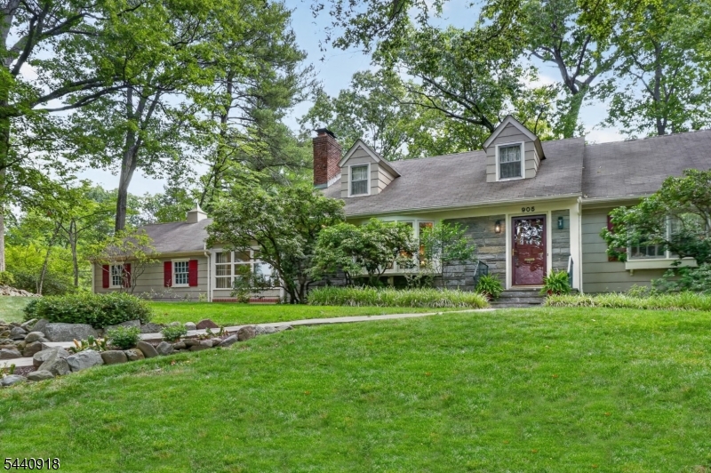 Sleepy Hollow - Residential