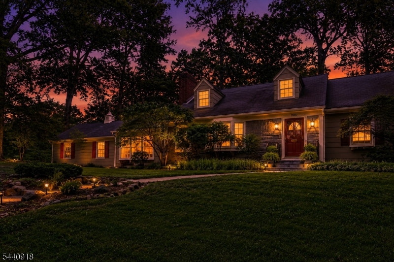 Sleepy Hollow - Residential