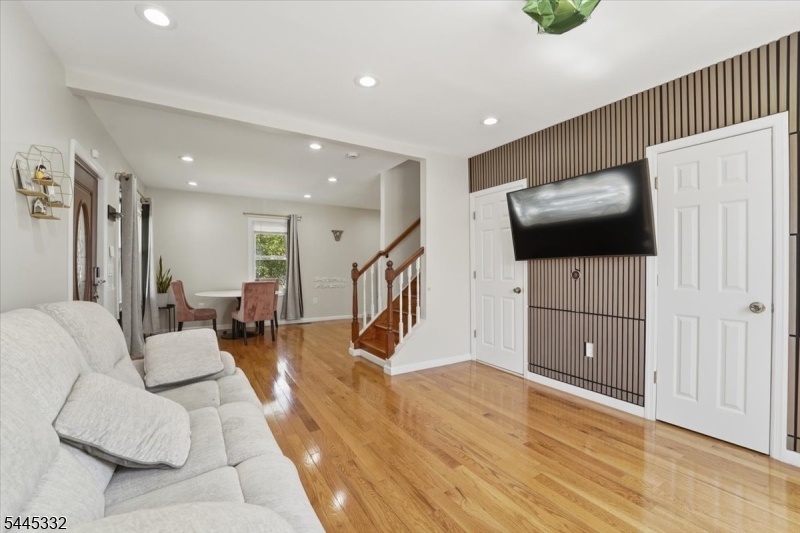Plainfield Terrace - Residential