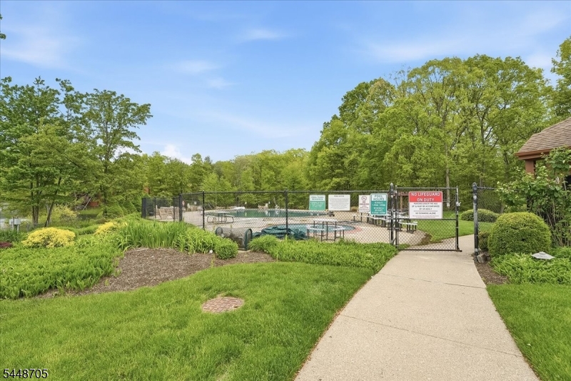 Townsquare Village - Residential