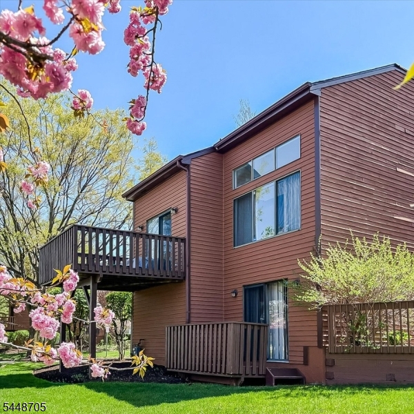 Townsquare Village - Residential