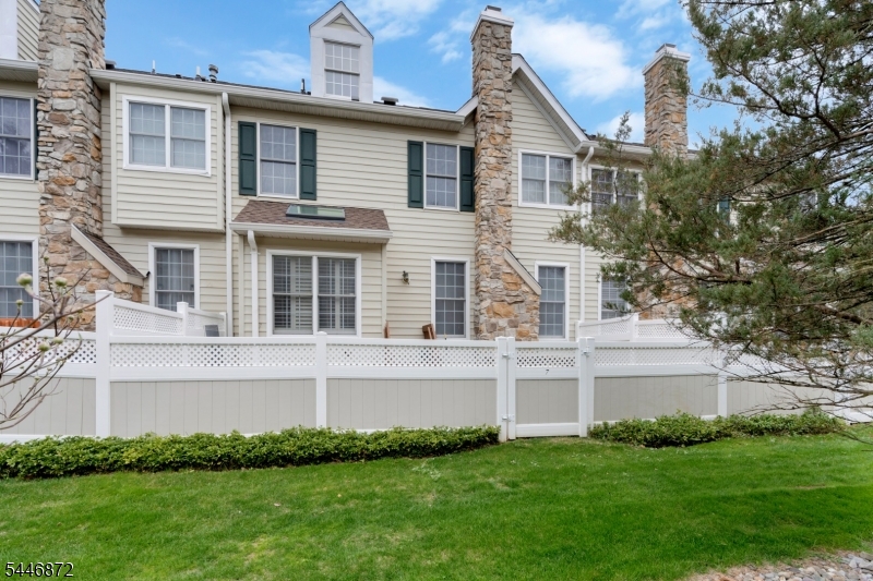 Patriot Hill - Residential
