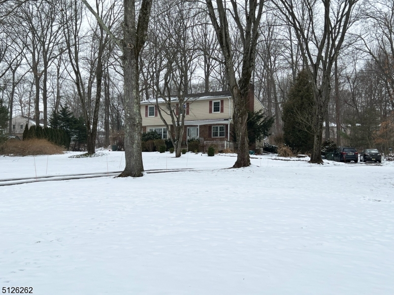 Country Club Estates - Residential